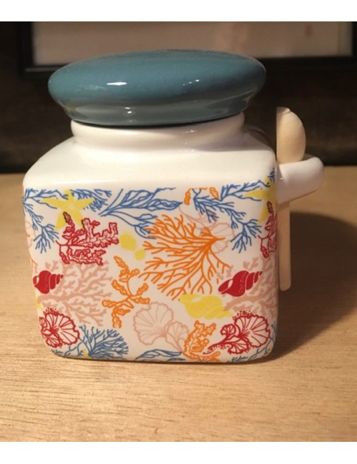 Mini pot cube Motif Fonds Marins Nouvelle Collection avec sa cuillère en bois. Vendu avec un sachet de 90gr de fleur de sel.