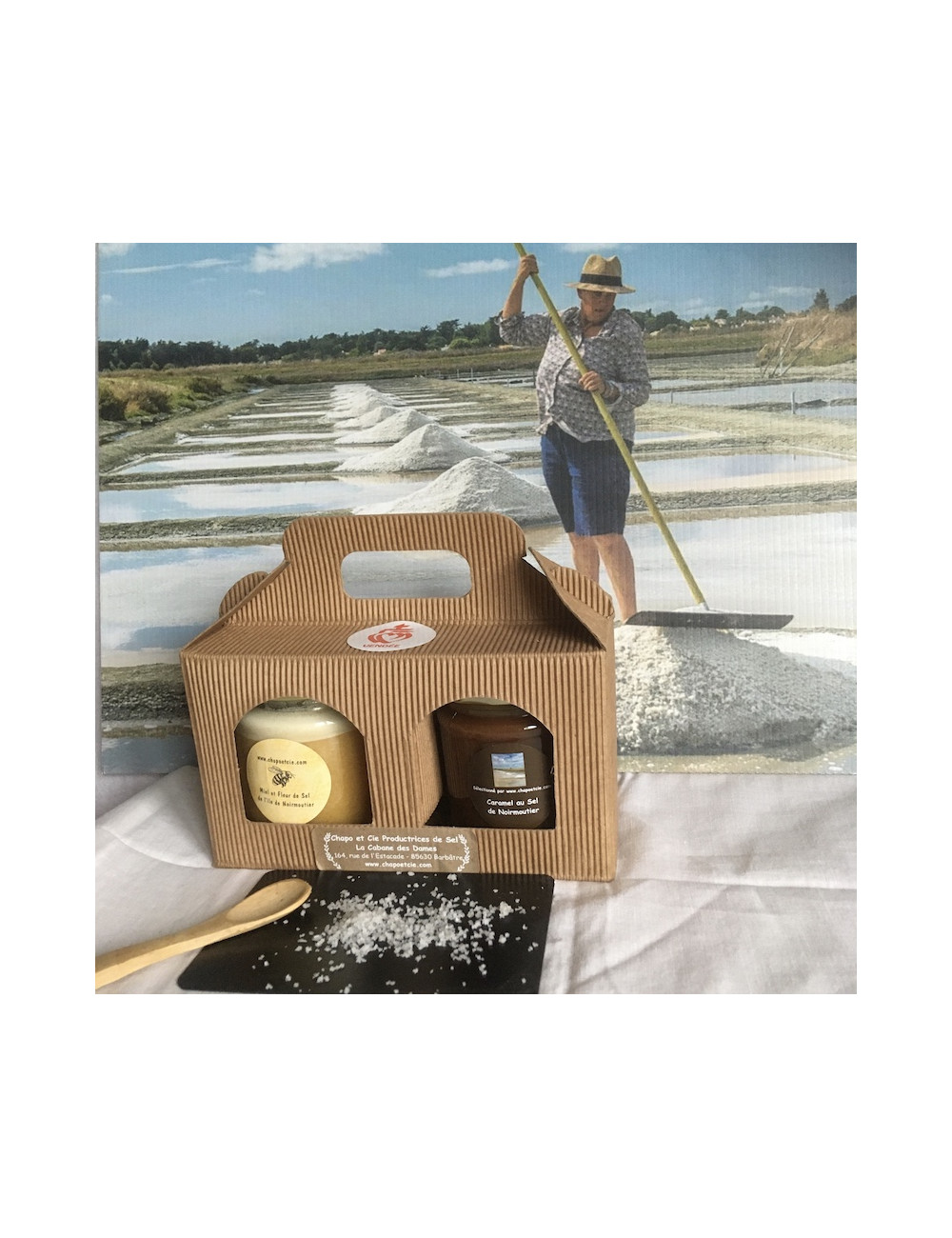 COFFRET DUO ECOBAG 1 Pot de miel à la fleur de sel et 1 pot de caramel au sel de Noirmoutier et 1 pelle en bambou